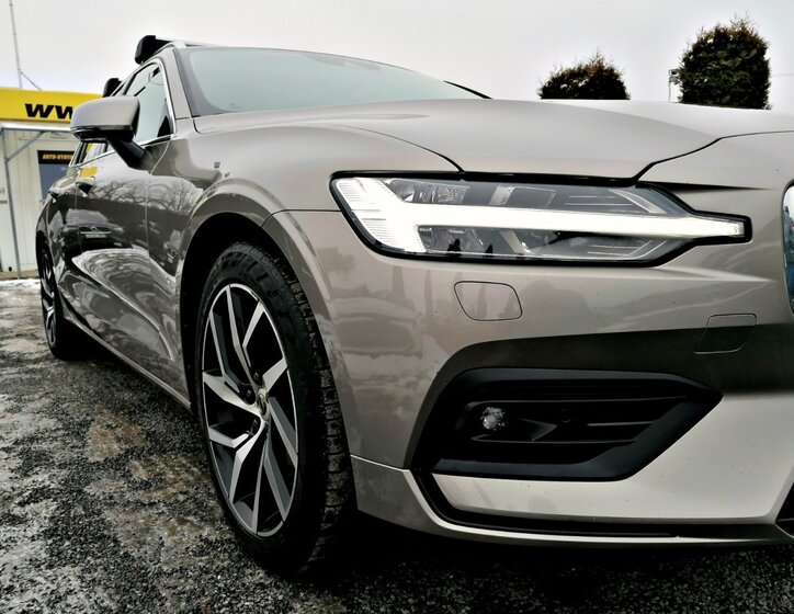 Volvo V60 Kombi 2,0 l 110 kw