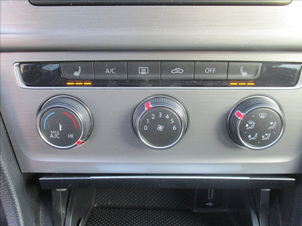 Volkswagen Golf Hatchback 1,2 l 77 kw