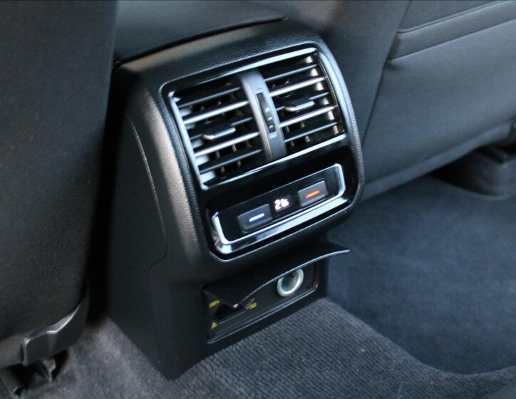 Volkswagen Passat 30