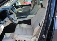 Volvo XC60 SUV / Terénní 2,0 l 145 kw