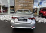 Toyota Corolla Sedan / Limuzína 1,8 l 72 kw