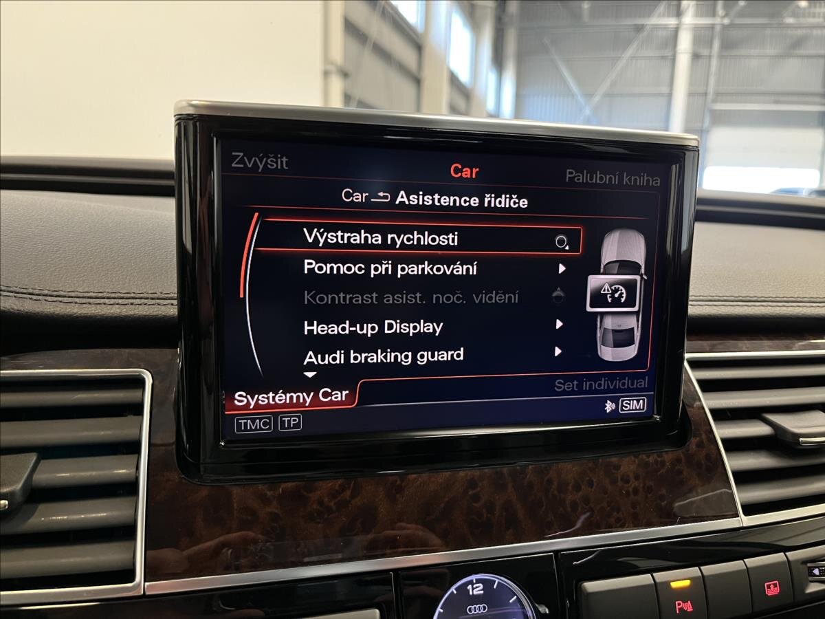 Audi A8 Sedan / Limuzína 3,0 l 190 kw