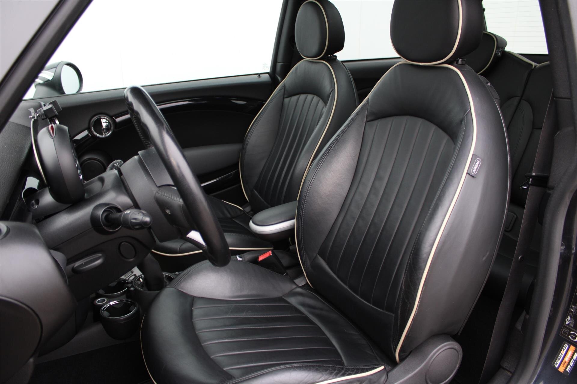 Mini Cooper S Hatchback 1,6 l 155 kw