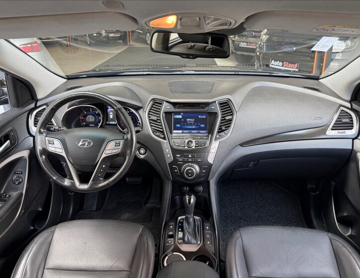 Hyundai Santa Fe SUV / Terénní 2,2 l 145 kw