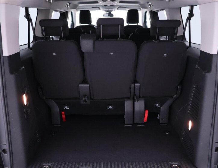 Toyota ProAce Verso 10