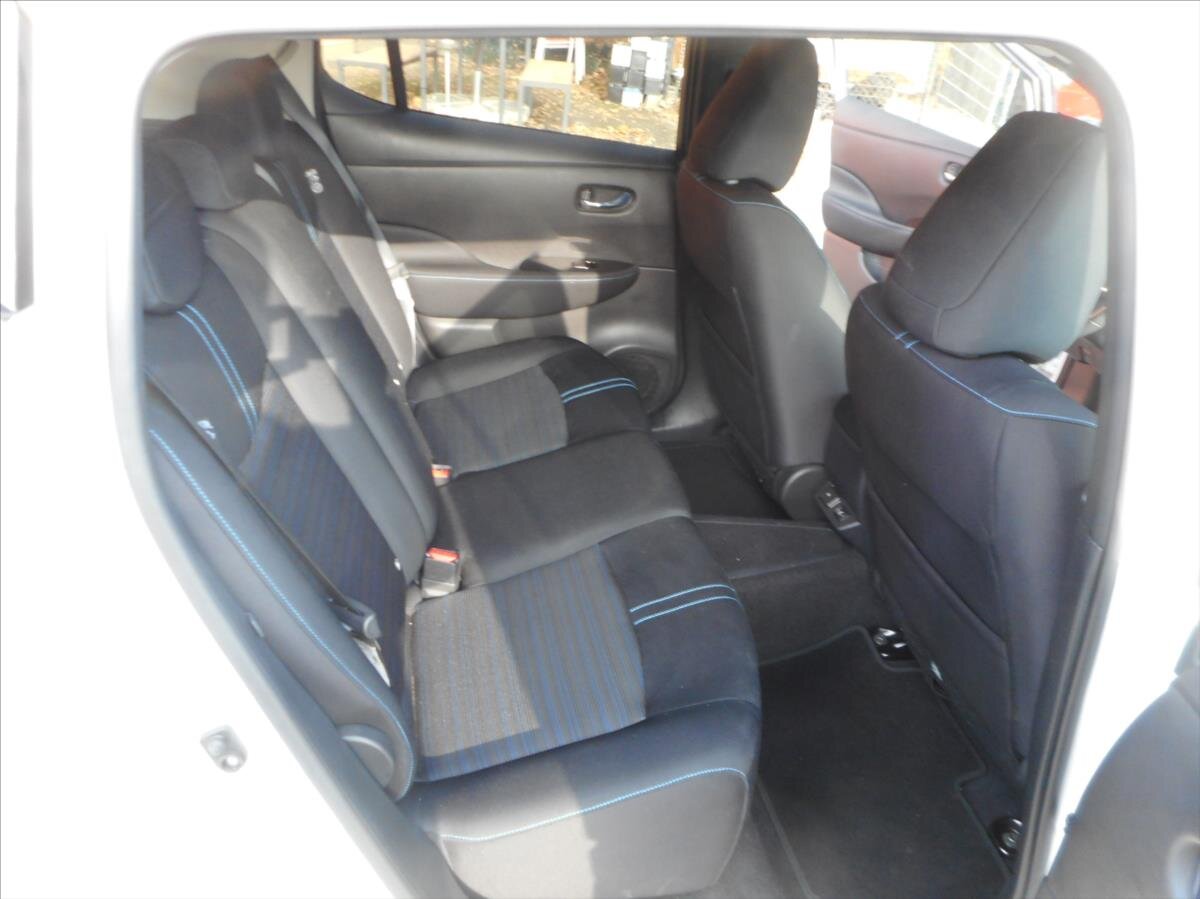 Nissan Leaf Hatchback 0,0 90 kw