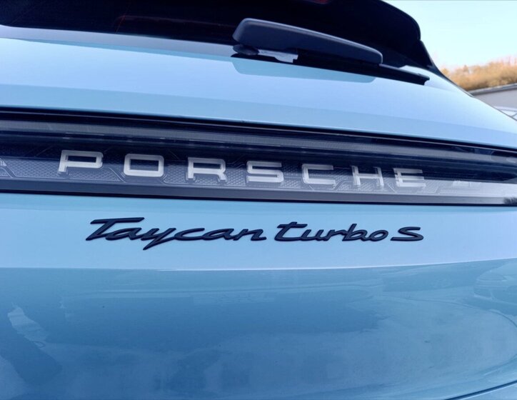 Porsche Taycan Kombi 0,0 560 kw