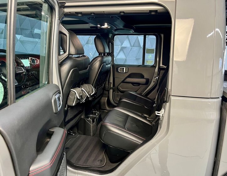 Ostatní Ostatní Ostatní 3,6 l 209 kw