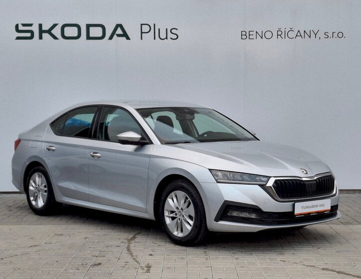 Škoda Octavia 9
