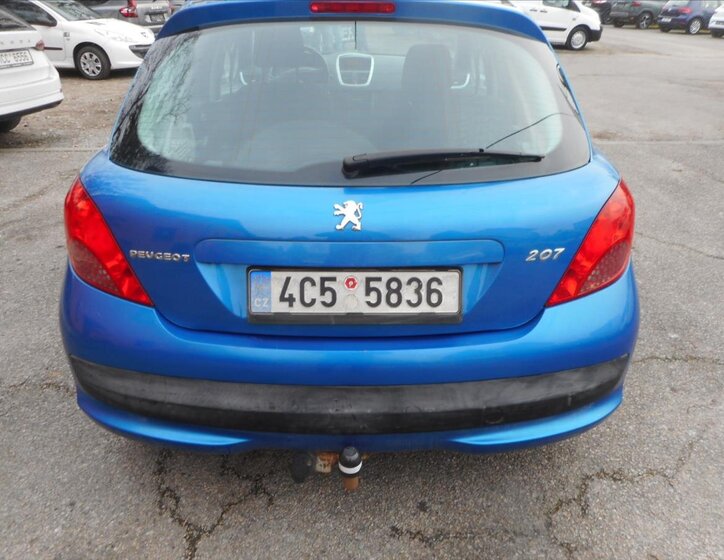 Peugeot 207 6