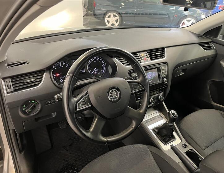 Škoda Octavia 6