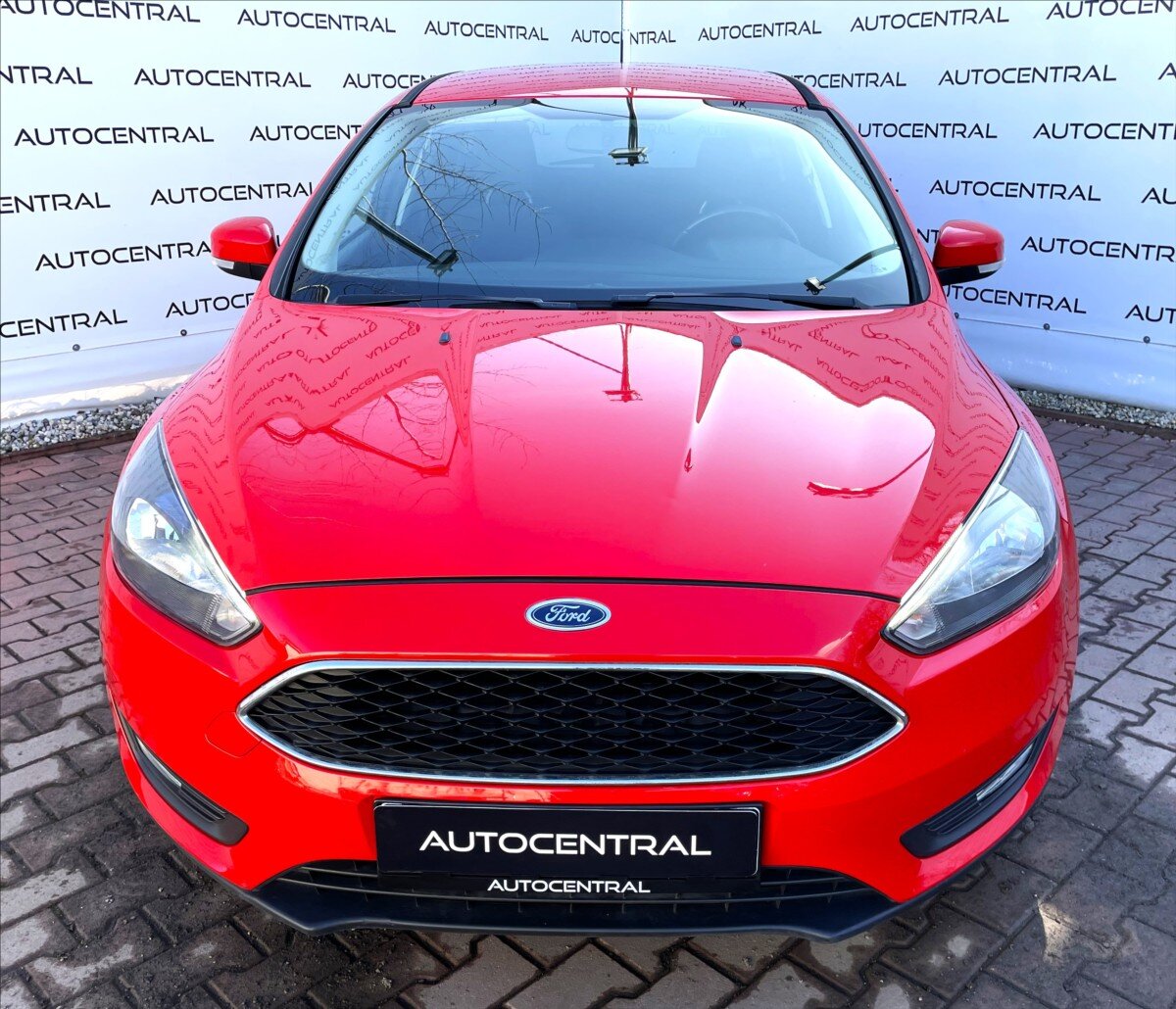 Ford Focus Kombi 999,0 92 kw