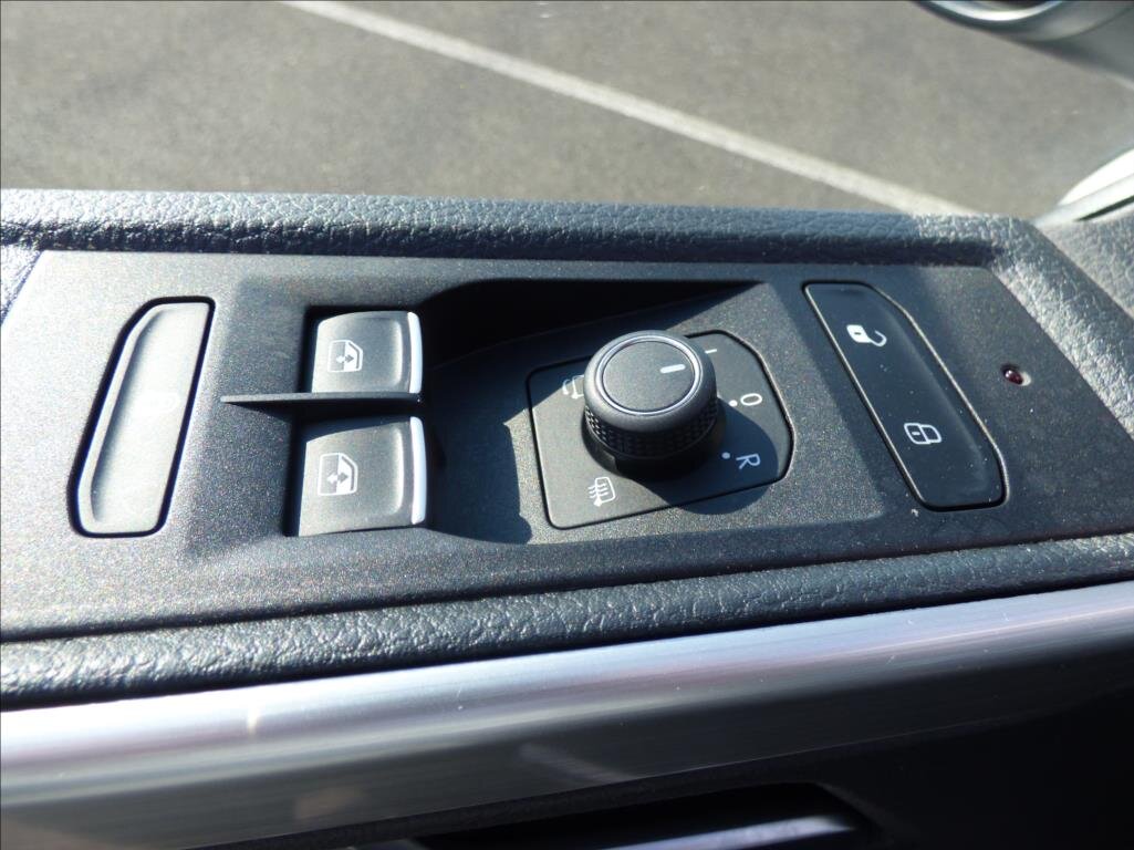 Volkswagen Multivan Kombi 2,0 l 150 kw