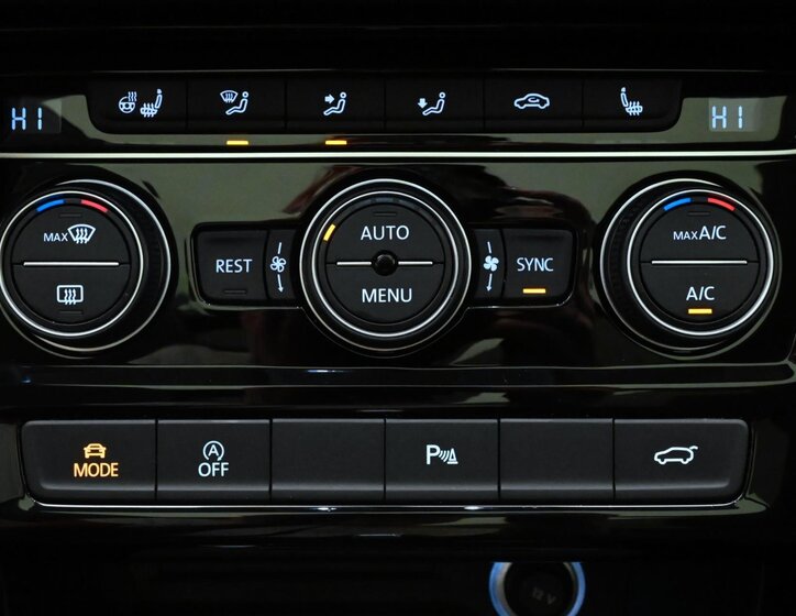 Volkswagen Touran MPV 2,0 l 110 kw