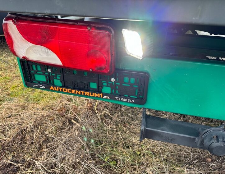 Volkswagen Crafter Valník 2,5 l 80 kw