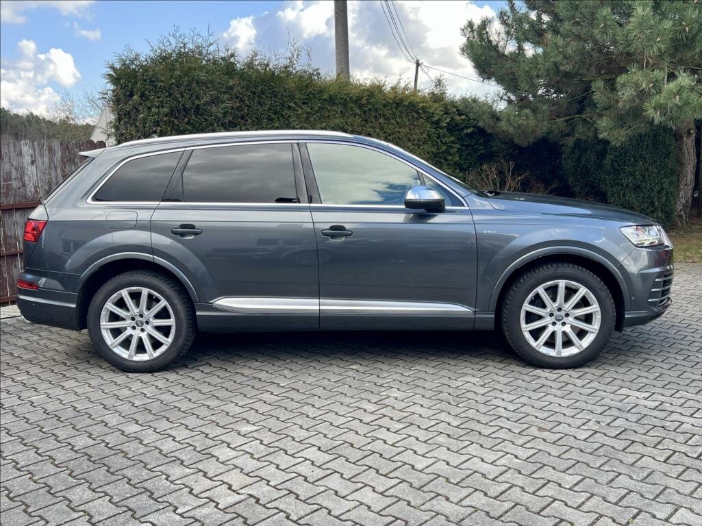 Audi SQ7 SUV / Terénní 4,0 l 320 kw