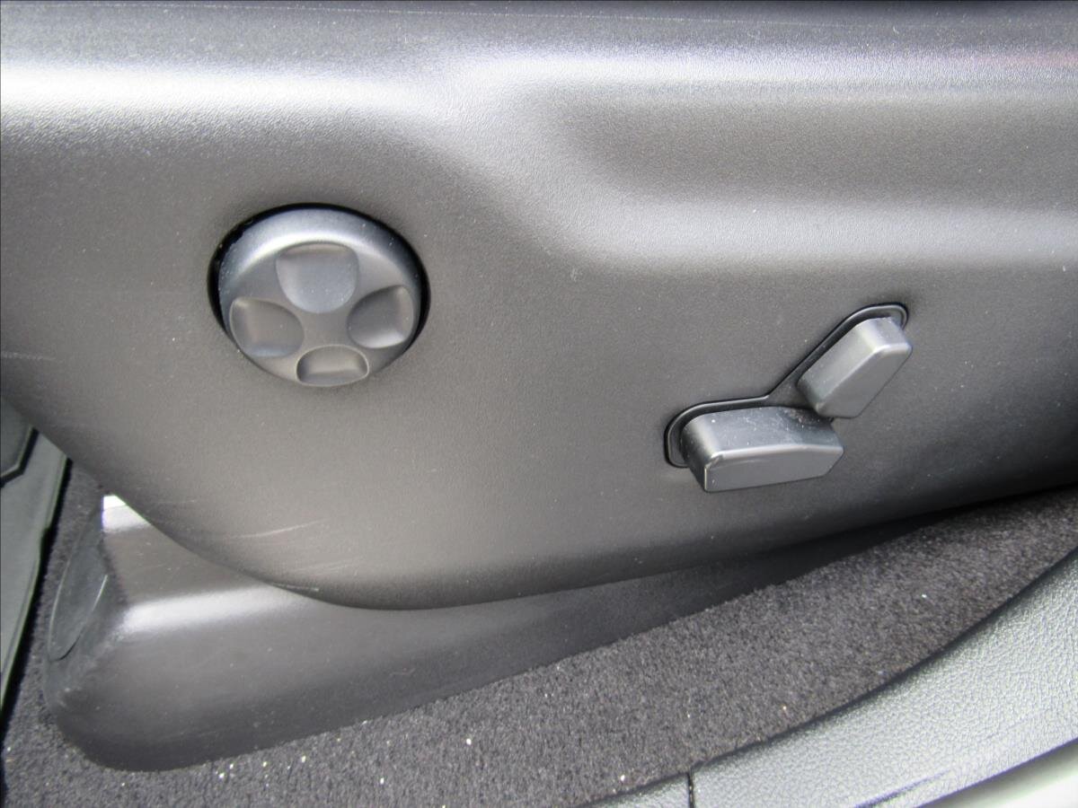 Jeep Grand Cherokee SUV / Terénní 6,4 l 344 kw