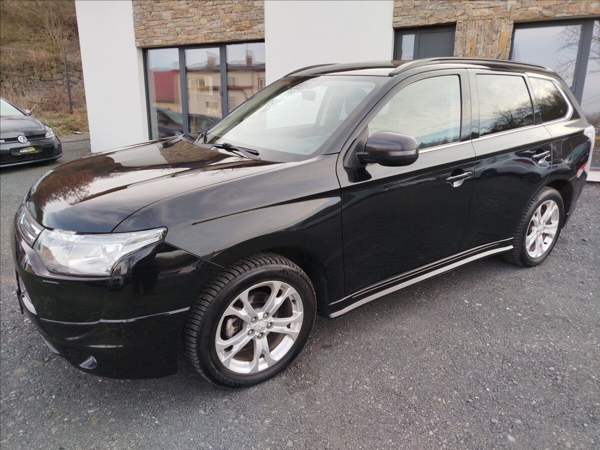 Mitsubishi Outlander SUV 2,3 l 110 kw