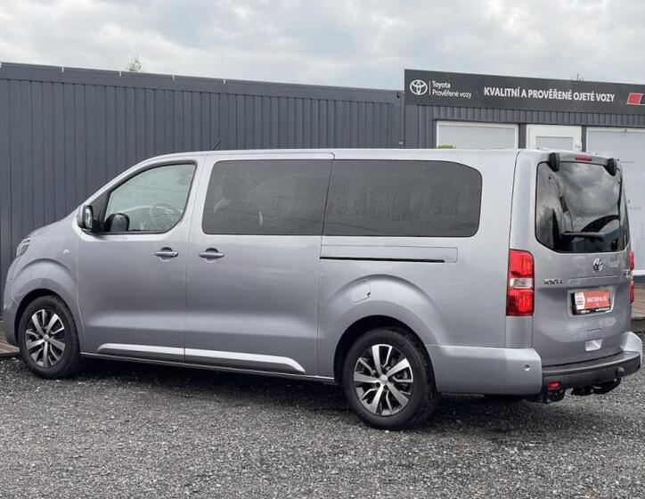 Toyota ProAce Verso 4
