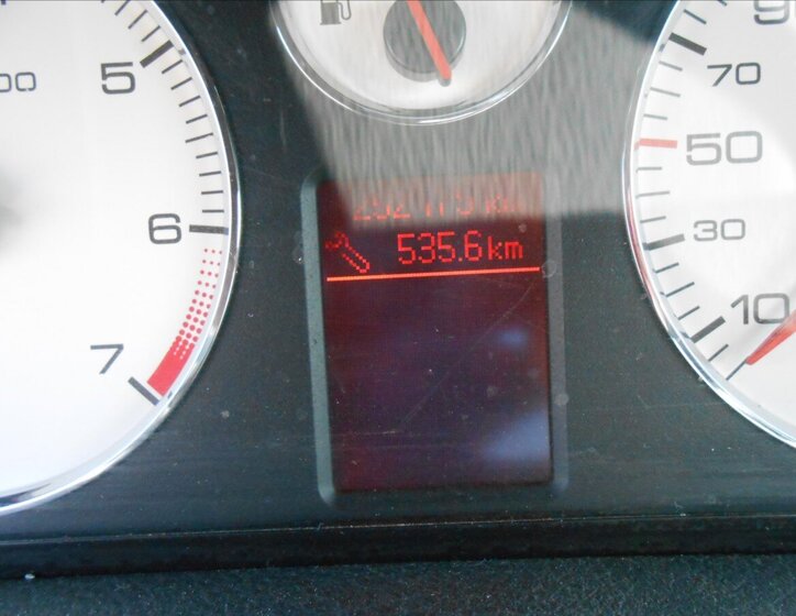 Peugeot 407 Kombi 2,2 l 116 kw