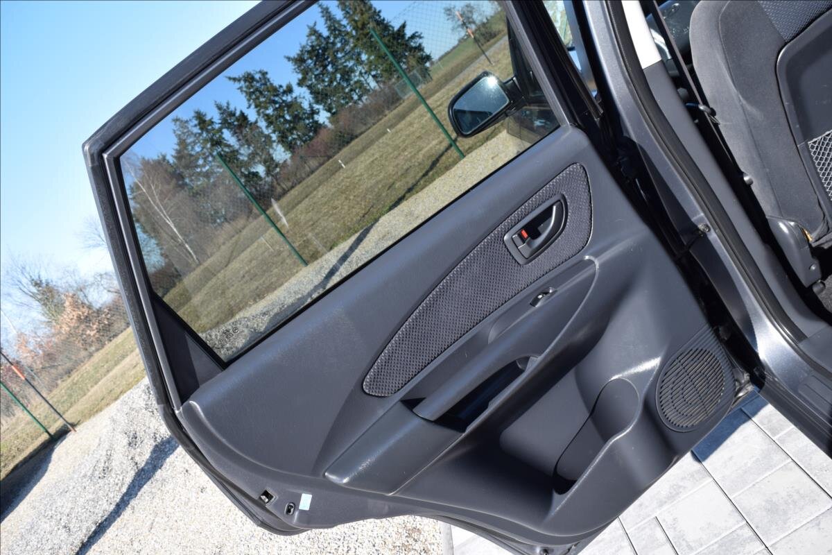 Hyundai Tucson SUV 2,0 l 104 kw