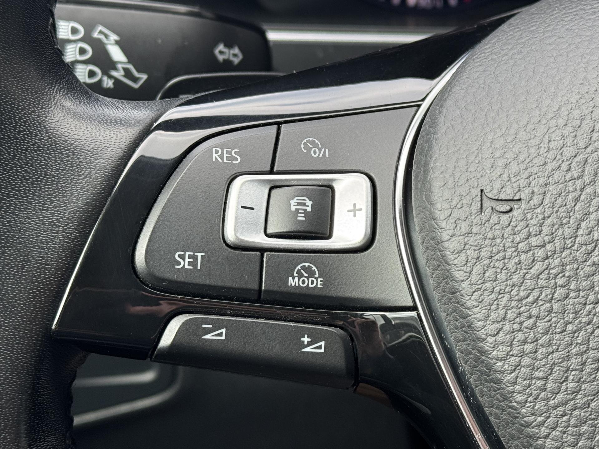 Volkswagen Tiguan SUV / Terénní 2,0 l 110 kw