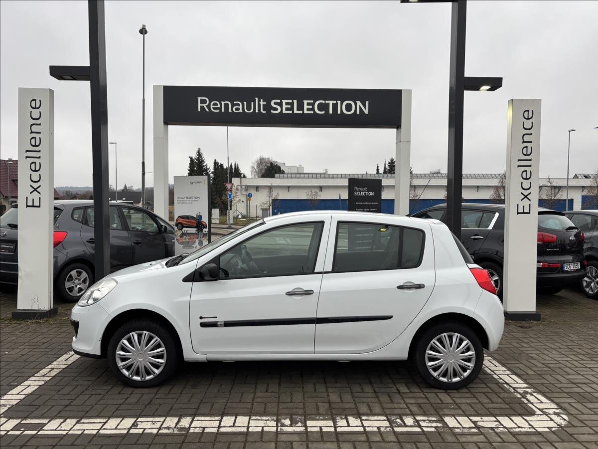 Renault Clio Hatchback 1,1 l 55 kw