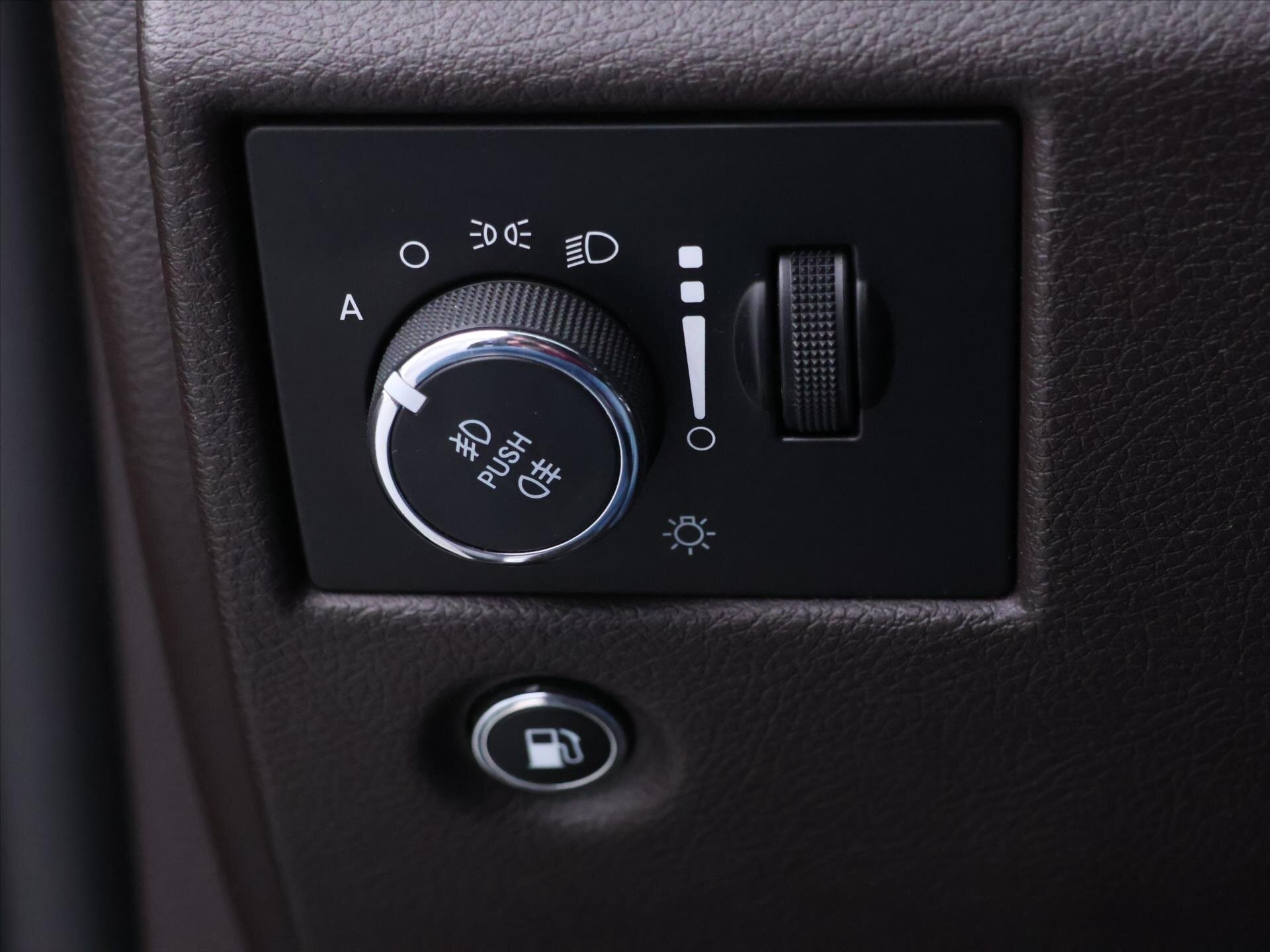 Jeep Grand Cherokee SUV / Terénní 3,0 l 184 kw