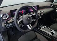 Mercedes-Benz CLA 9