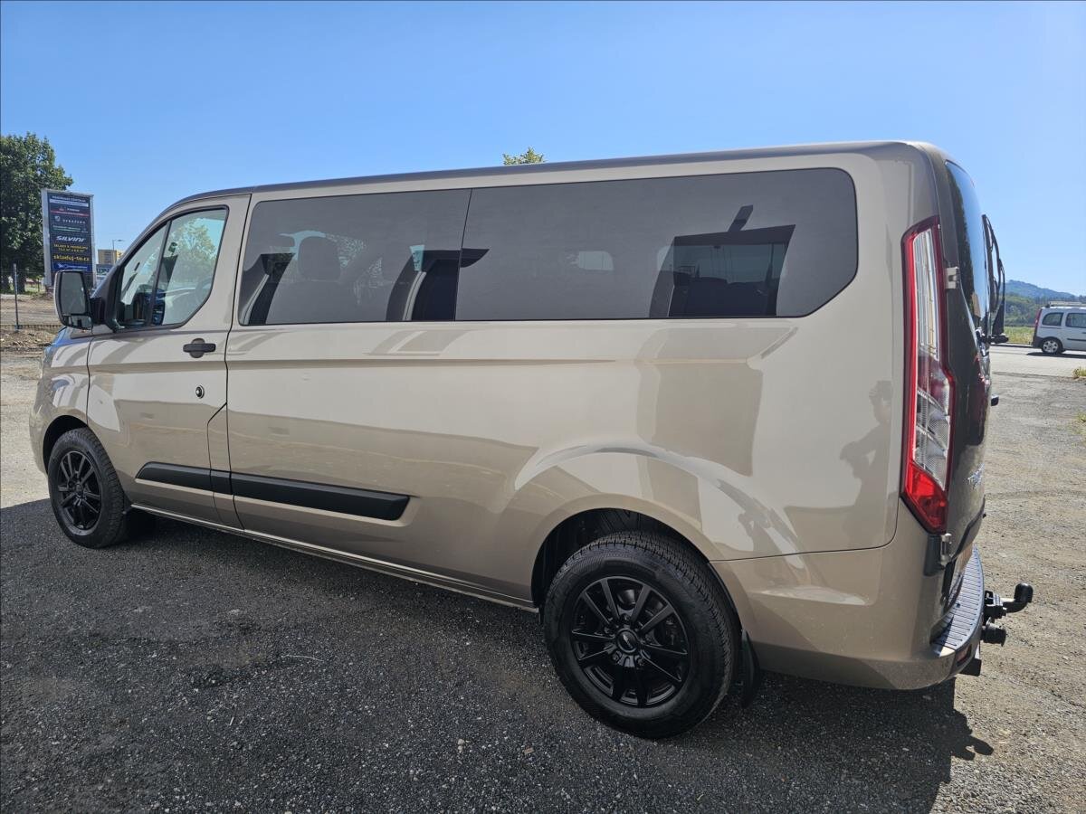 Ford Transit Custom Kombi 2,0 l 96 kw