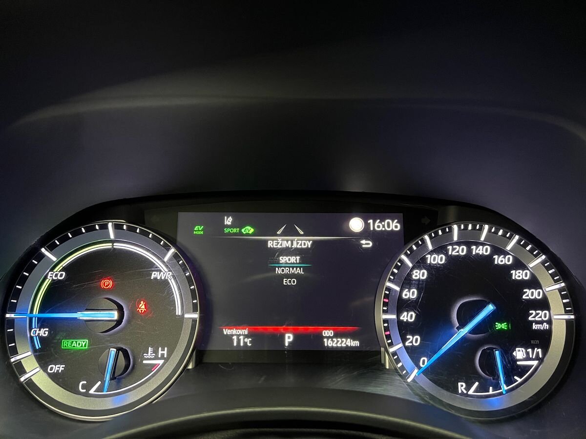 Toyota Highlander SUV 2,5 l 182 kw