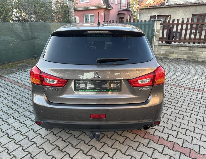 Mitsubishi ASX SUV 1,6 l 86 kw