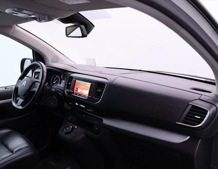 Citroën SpaceTourer MPV 2,0 l 130 kw