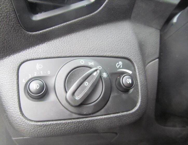 Ford Kuga SUV / Terénní 2,0 l 110 kw