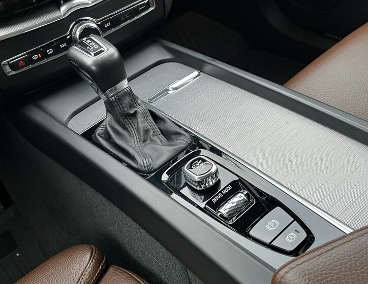 Volvo XC60 SUV 2,0 l 184 kw