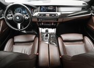 BMW Řada 5 Kombi 3,0 l 190 kw