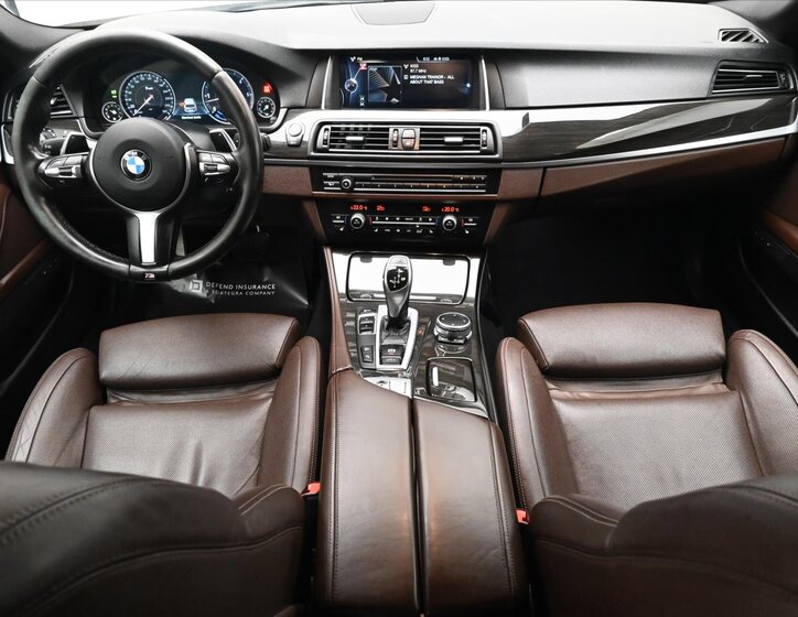 BMW Řada 5 Kombi 3,0 l 190 kw