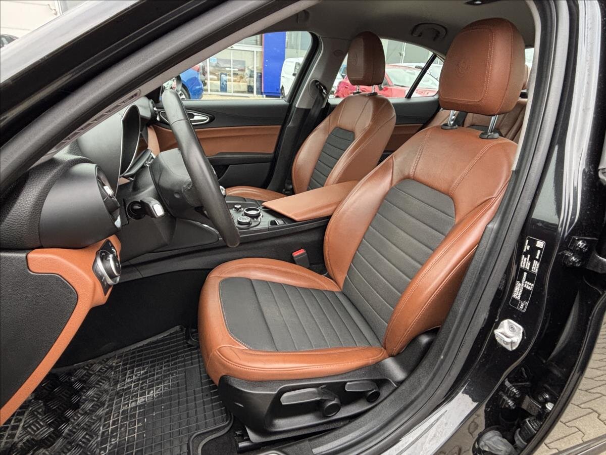 Alfa Romeo Giulia Sedan 2,1 l 132 kw