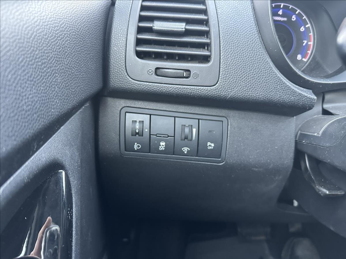 Hyundai ix20 Hatchback 1,6 l 91 kw