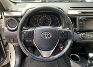 Toyota RAV4 10