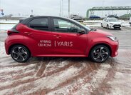 Toyota Yaris Hatchback 1,5 l 97 kw