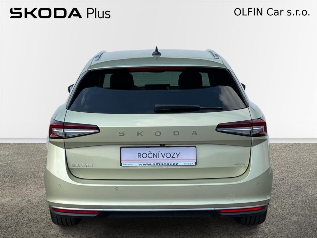 Škoda Superb Kombi 2,0 l 142 kw