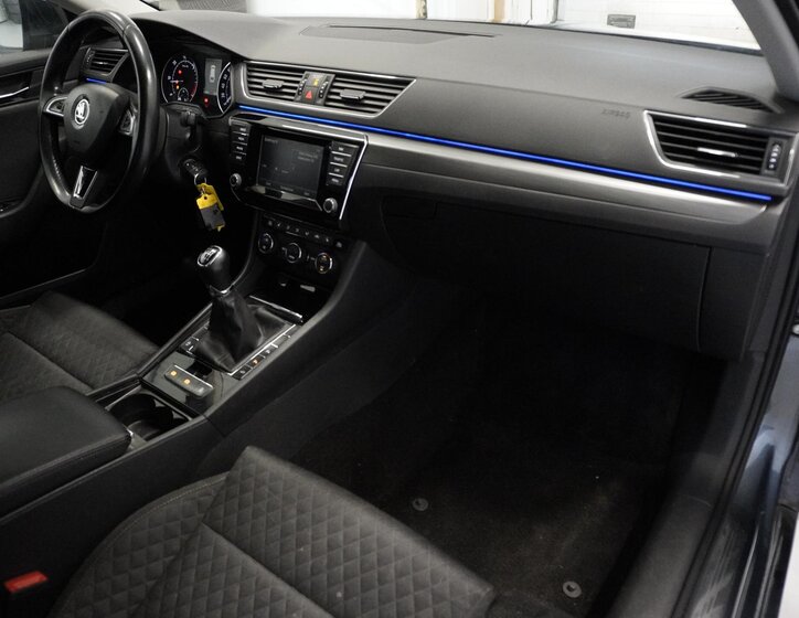 Škoda Superb Kombi 2,0 l 110 kw