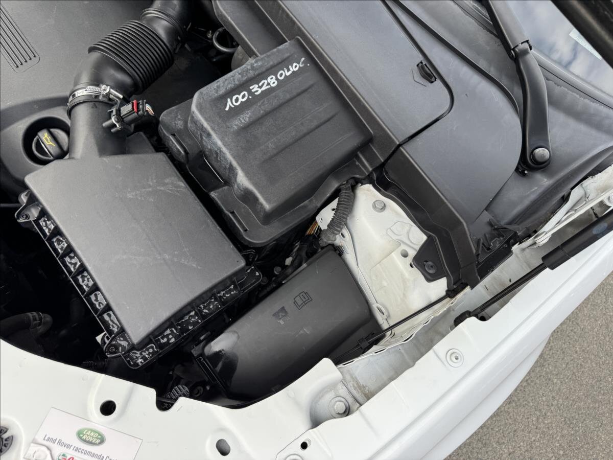 Land Rover Freelander SUV / Terénní 2,2 l 140 kw