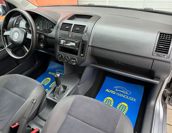 Volkswagen Polo 10