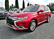 Mitsubishi Outlander 3