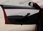 Tesla Model 3 Sedan / Limuzína 0,0 366 kw