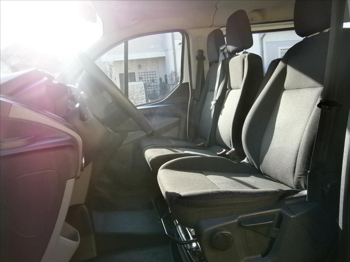 Ford Transit Custom Kombi 2,2 l 74 kw