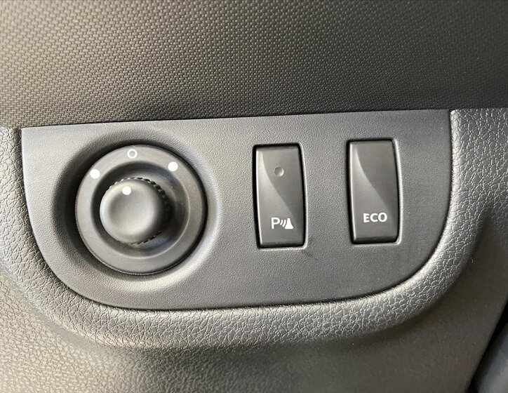 Dacia Logan Kombi 898,0 66 kw