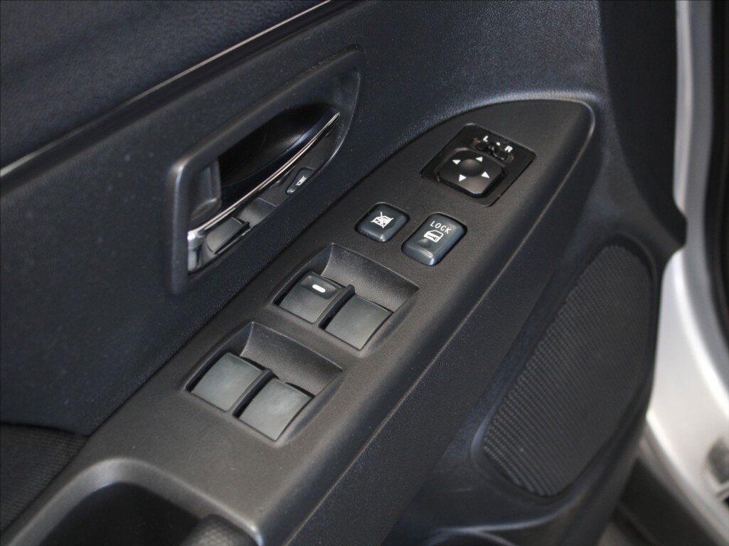 Mitsubishi ASX SUV / Terénní 1,6 l 86 kw